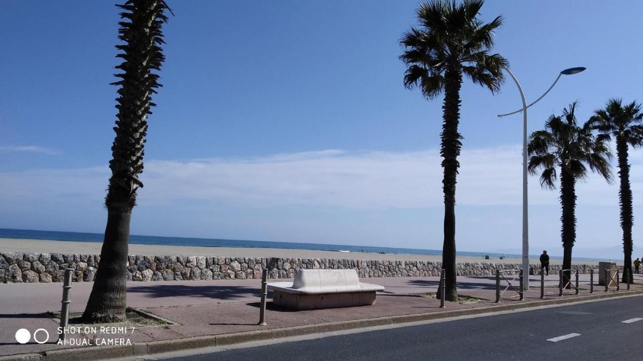 Appartement T2 Vue Mer Et Port,2 Balcons, Parking Prive Canet-en-Roussillon Luaran gambar